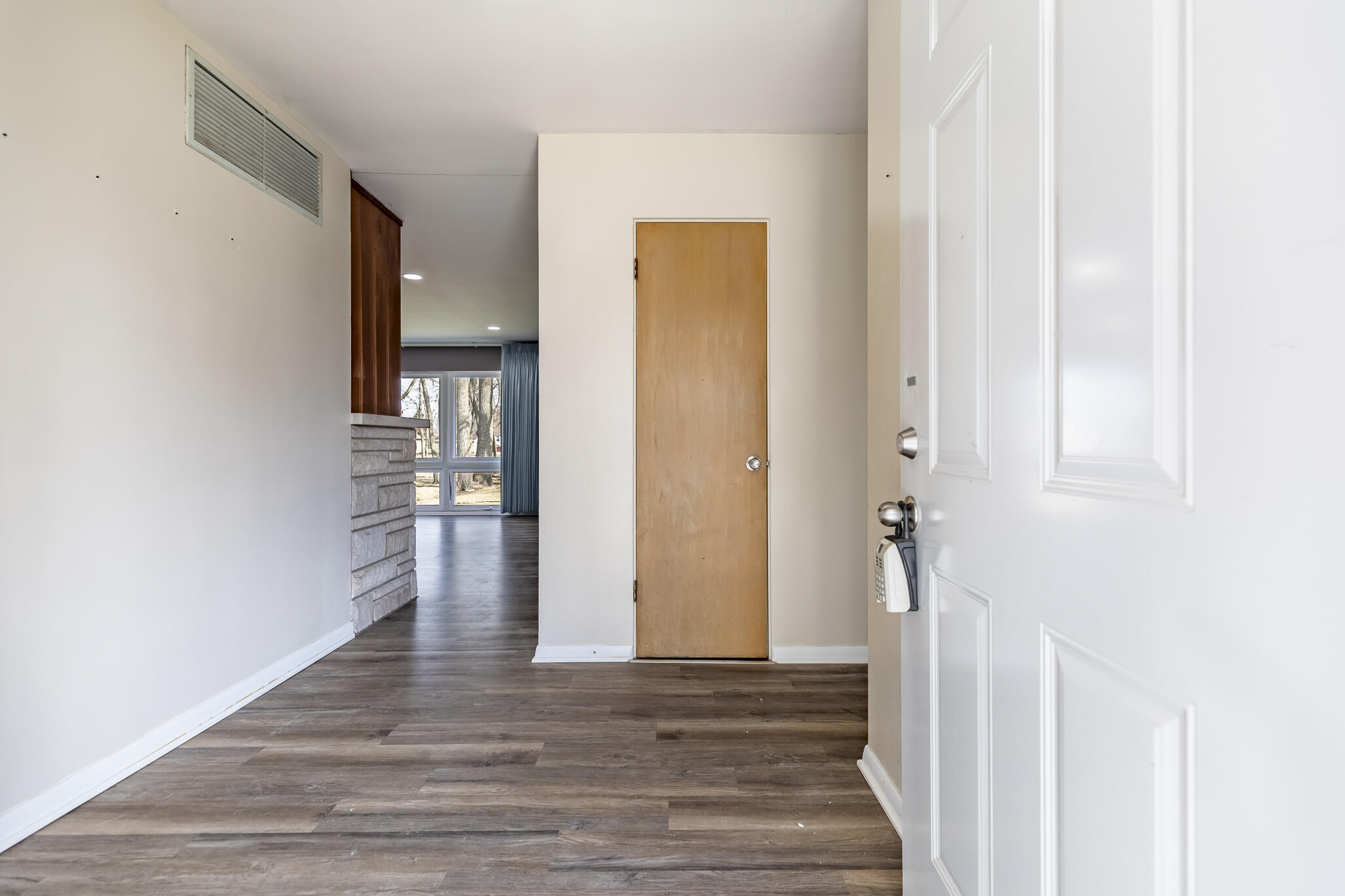 715 North Harvey Street Griffith, IN 46319 - Photo 12 of 30 2054x1369