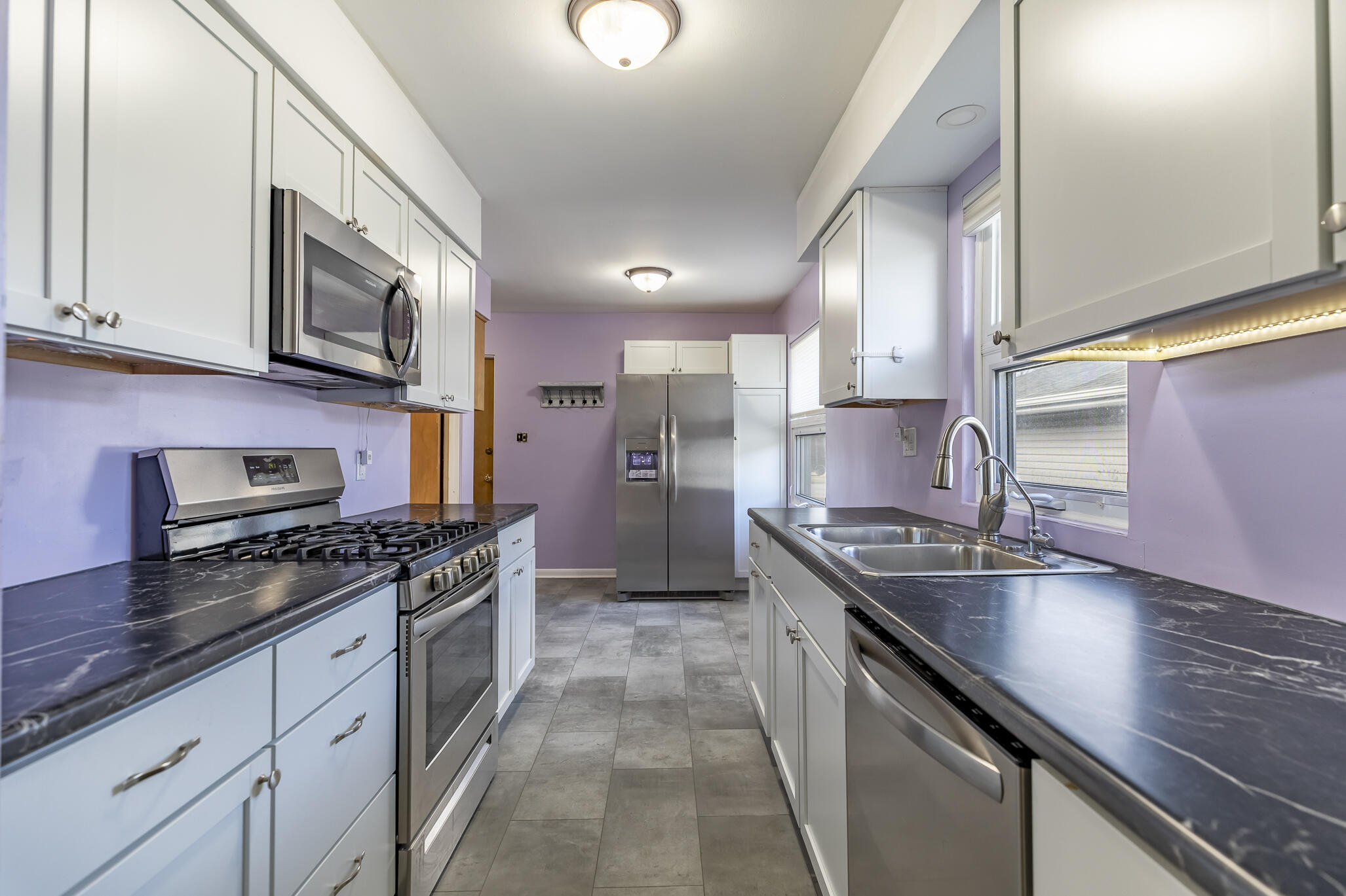 715 North Harvey Street Griffith, IN 46319 - Photo 17 of 30 2054x1369