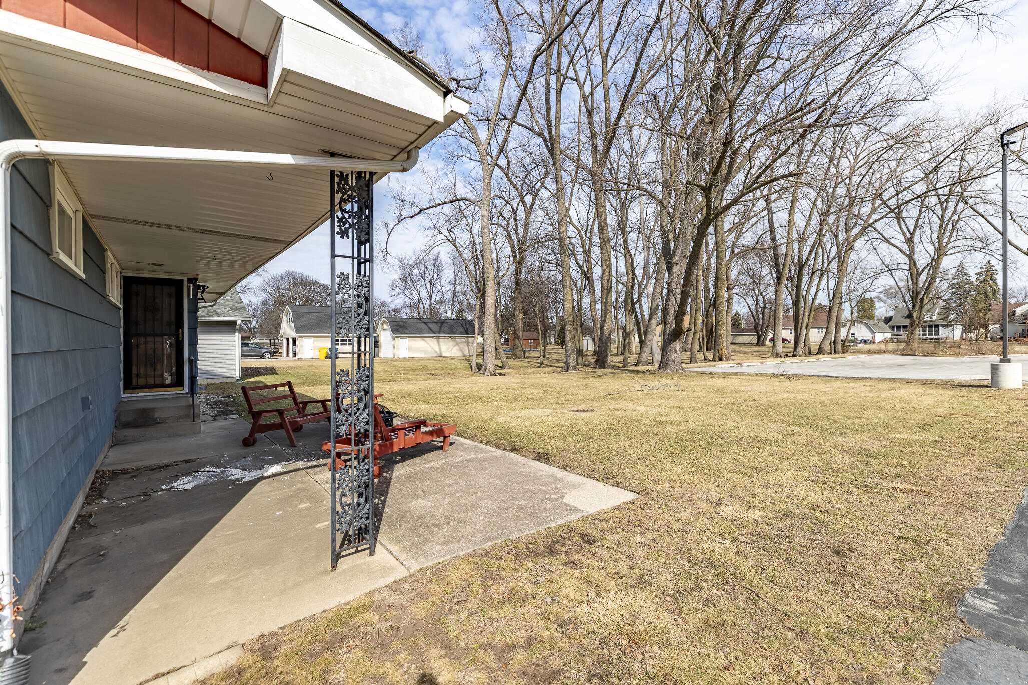 715 North Harvey Street Griffith, IN 46319 - Photo 5 of 30 2054x1369