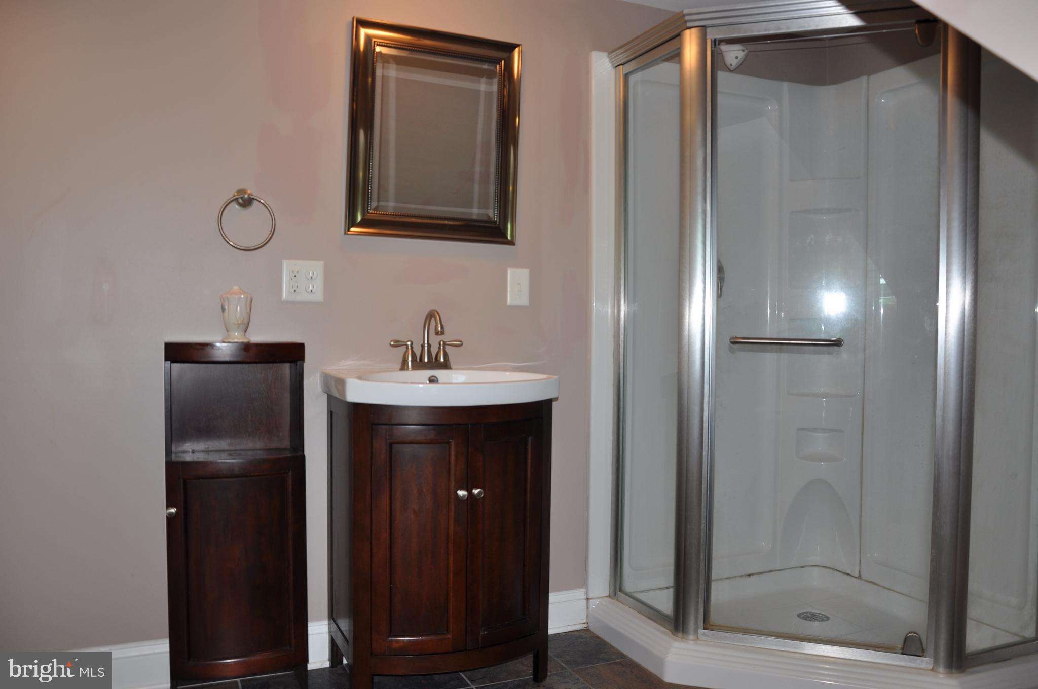 1333 Stone Boundary Road Cambridge, MD 21613 - Photo 22 of 30 Bath - Upper level