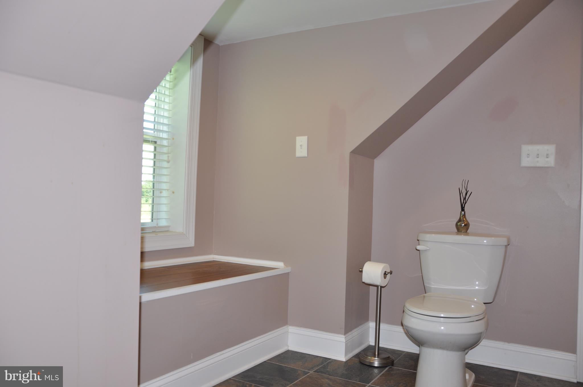 1333 Stone Boundary Road Cambridge, MD 21613 - Photo 23 of 30 Bath - Upper level