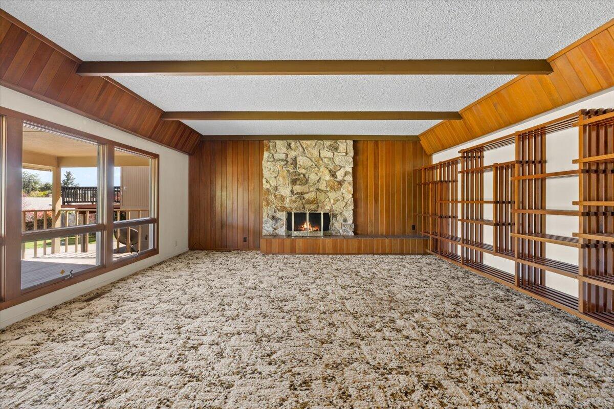 53 South Foothill Road Medford, OR 97504 - Photo 8 of 28 07-CI_2379
