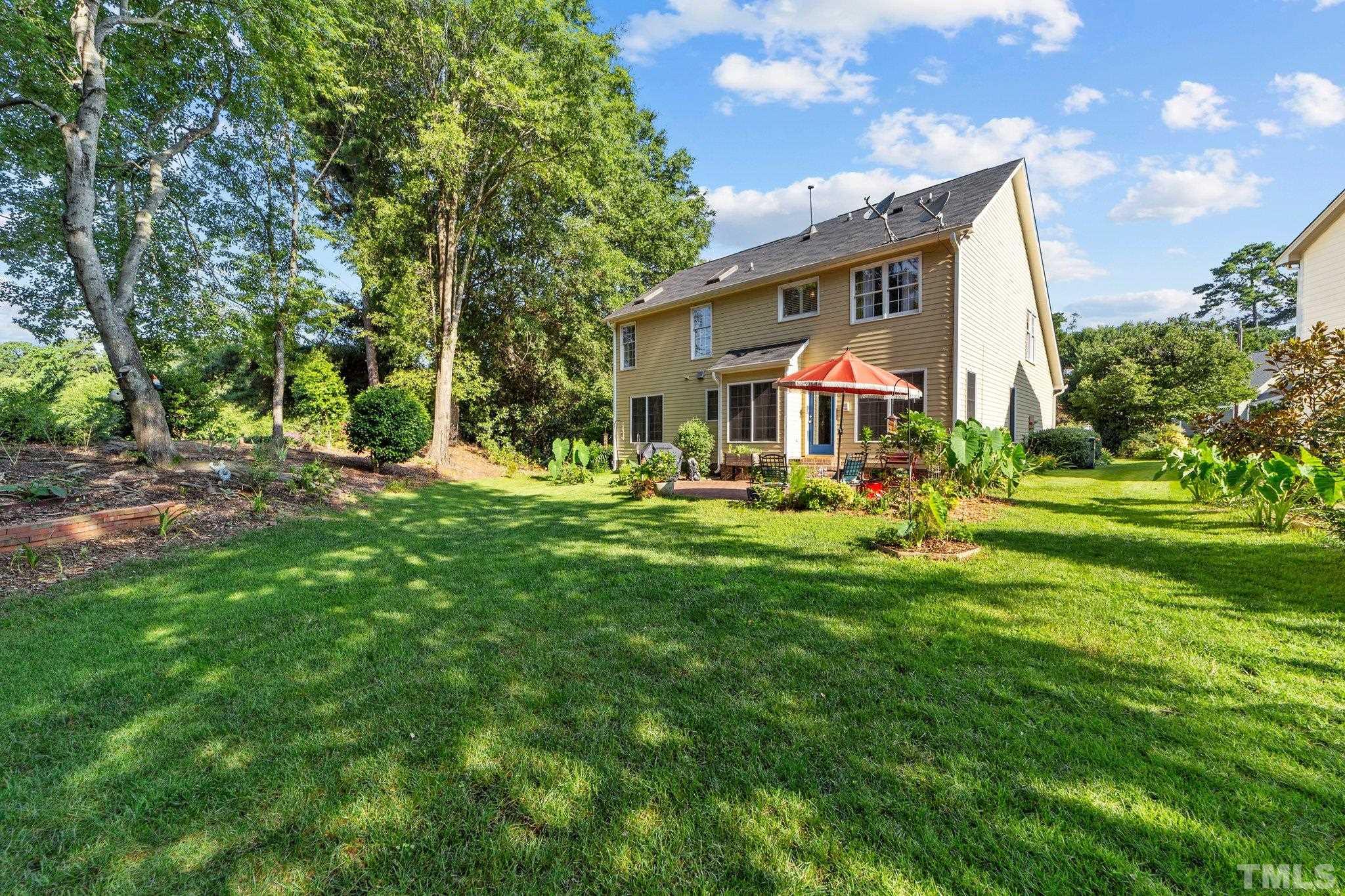 1712 Chadstone Court Raleigh, NC 27615 - Photo 8 of 35 Gallery Image 8
