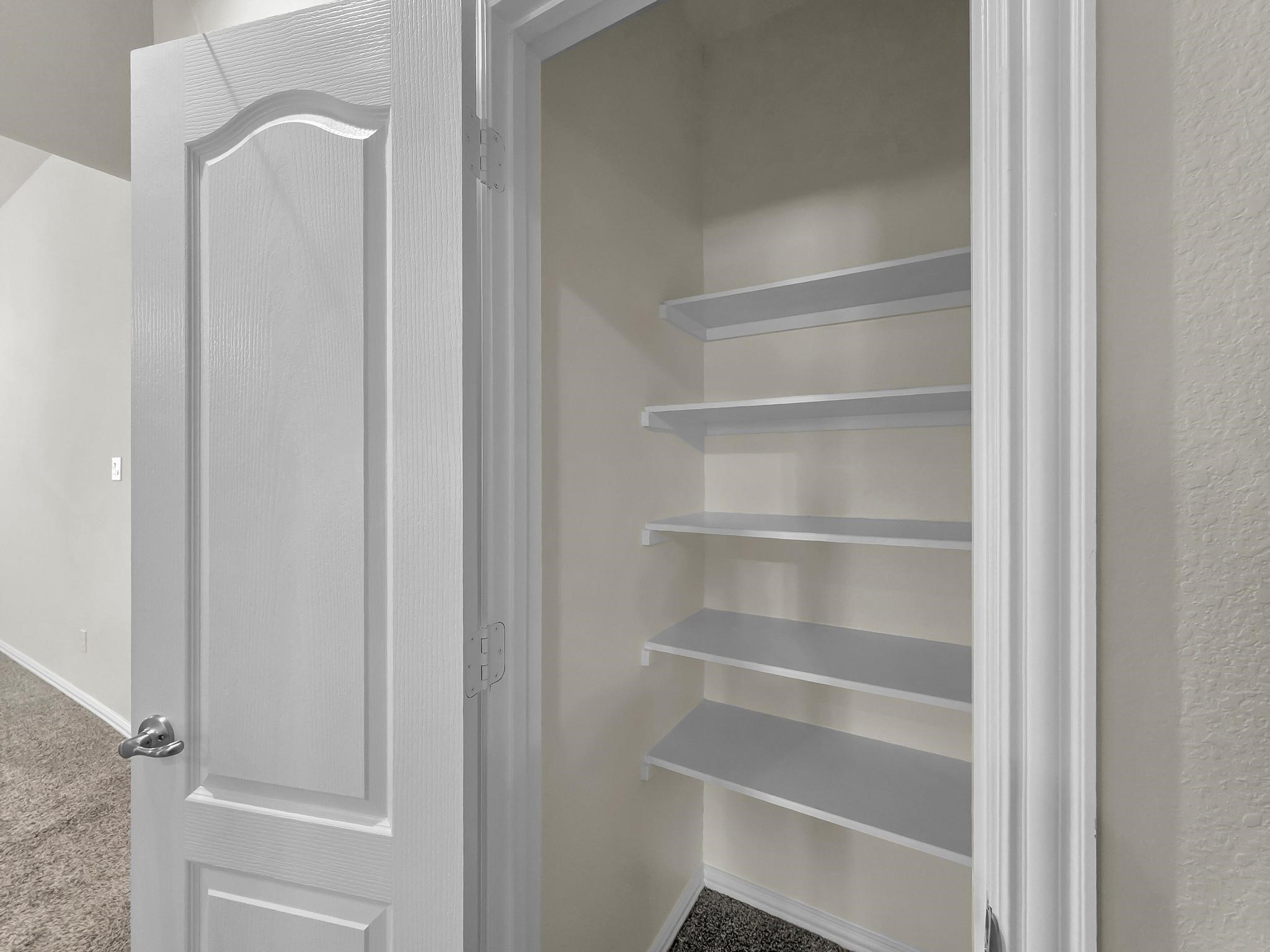 398 Shoreview Drive Conroe, TX 77303 - Photo 13 of 33 Pantry storage!
