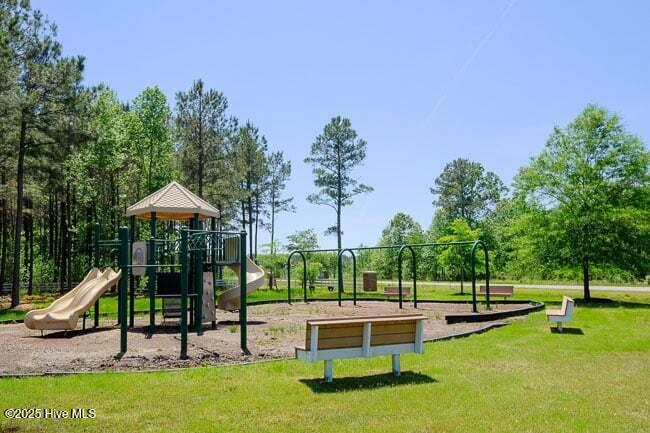 120 Colleton Circle Edenton, NC 27932 - Photo 8 of 11 Riversound Playground