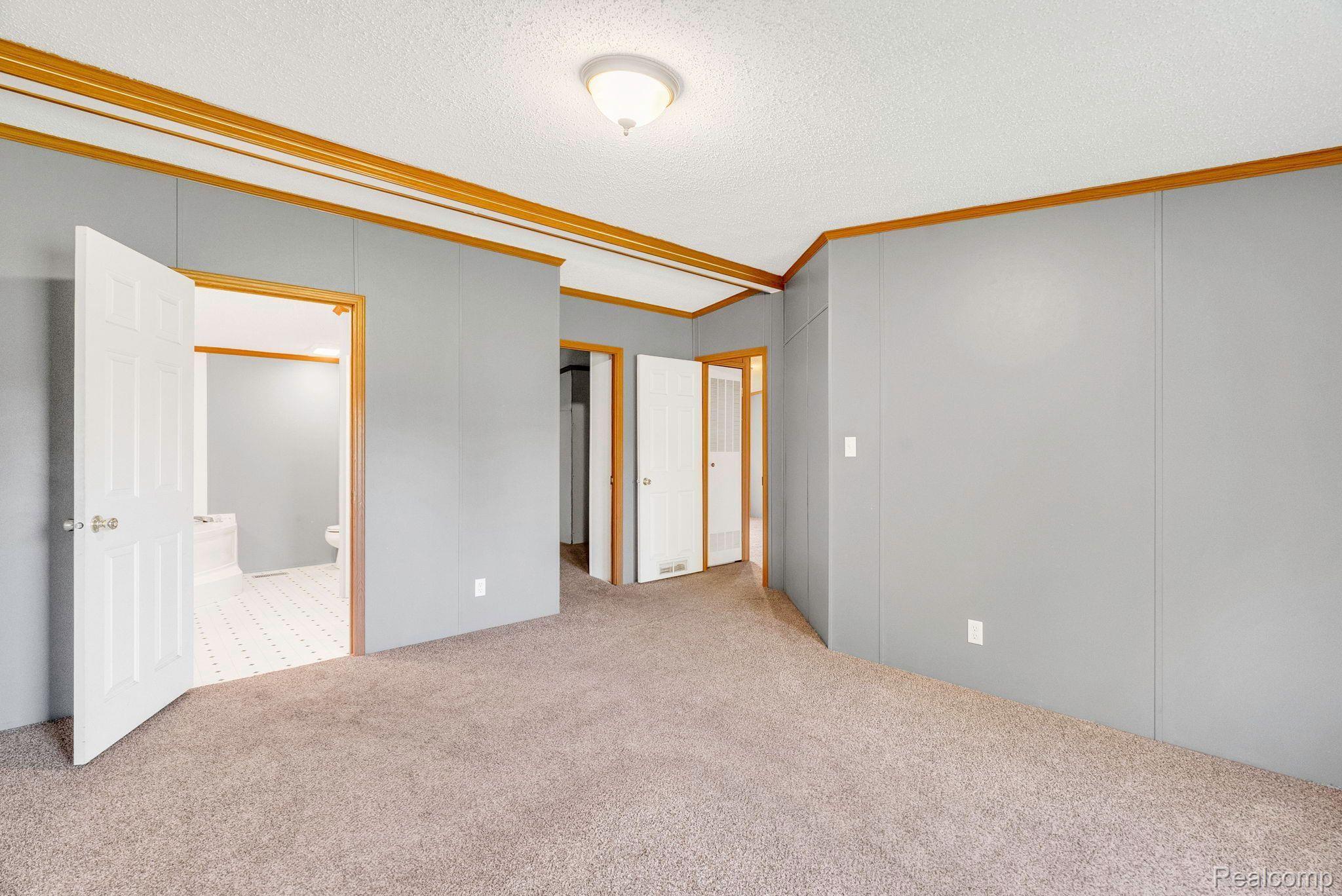 4047 Myron Road Fort Gratiot, MI 48059 - Photo 32 of 60 Gallery Image 32