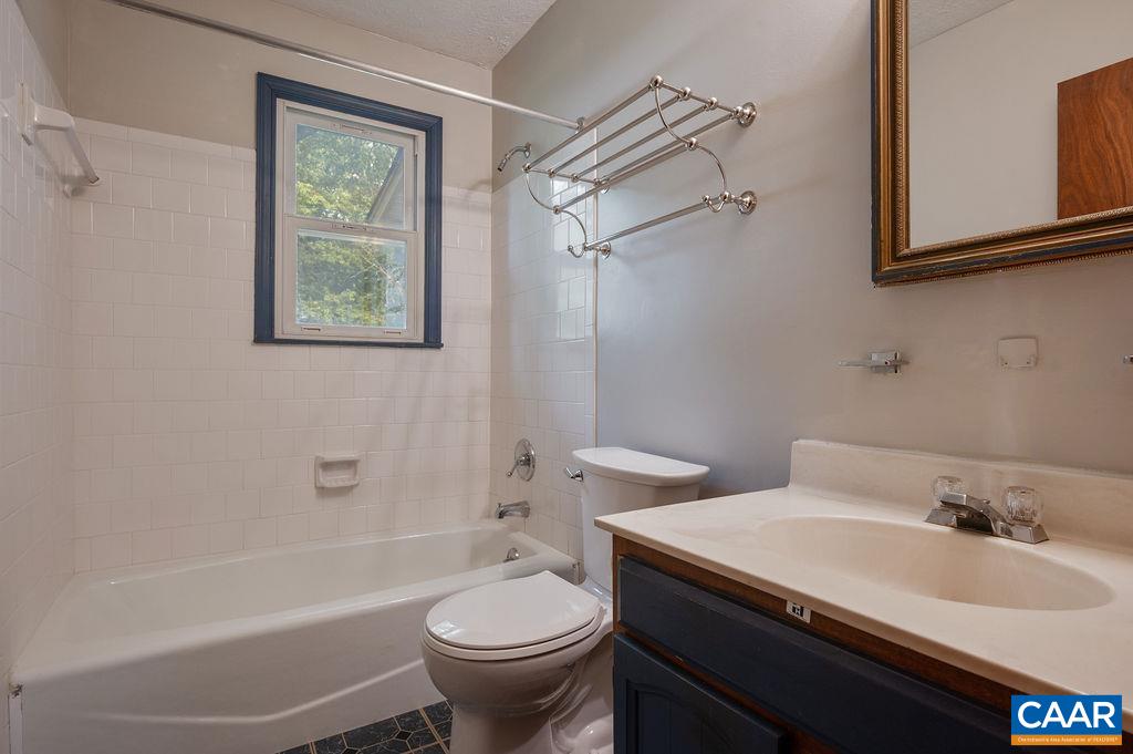 4014 Millington Road Free Union, VA 22940 - Photo 13 of 22 Gallery Image 13