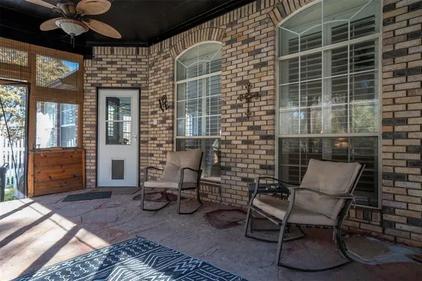 $449,500 | 230 River Oaks, Combine, TX 75159