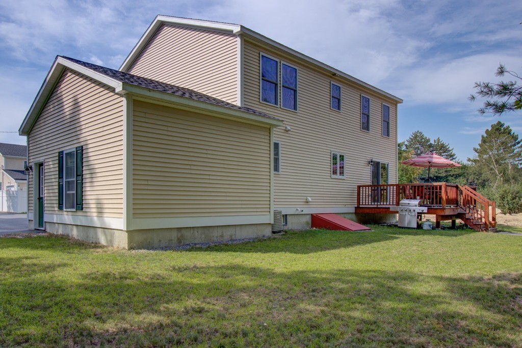 199 Walton Road Seabrook, NH 03874 - Photo 17 of 19 Gallery Image 17