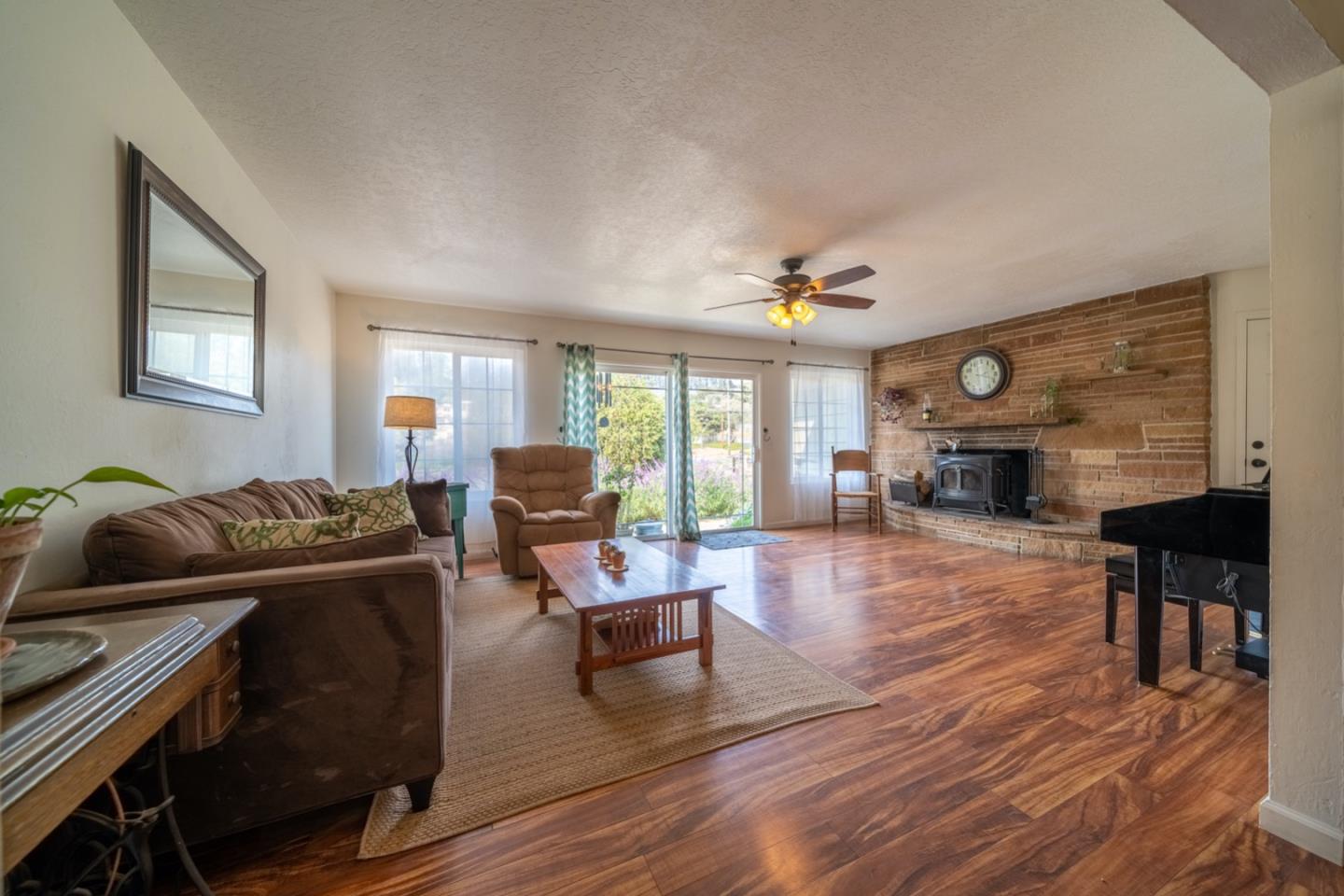 148 Echo Valley Road Prunedale, CA 93907 - Photo 11 of 45 Gallery Image 11
