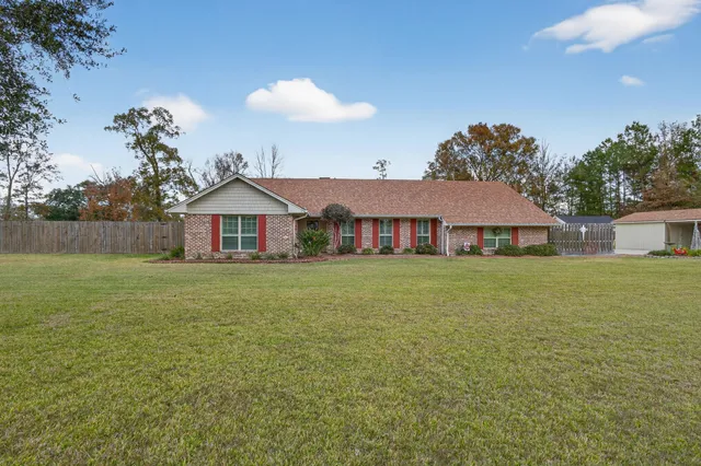 $425,000 | 310 Pinemont Drive, Sour Lake, TX 77659
