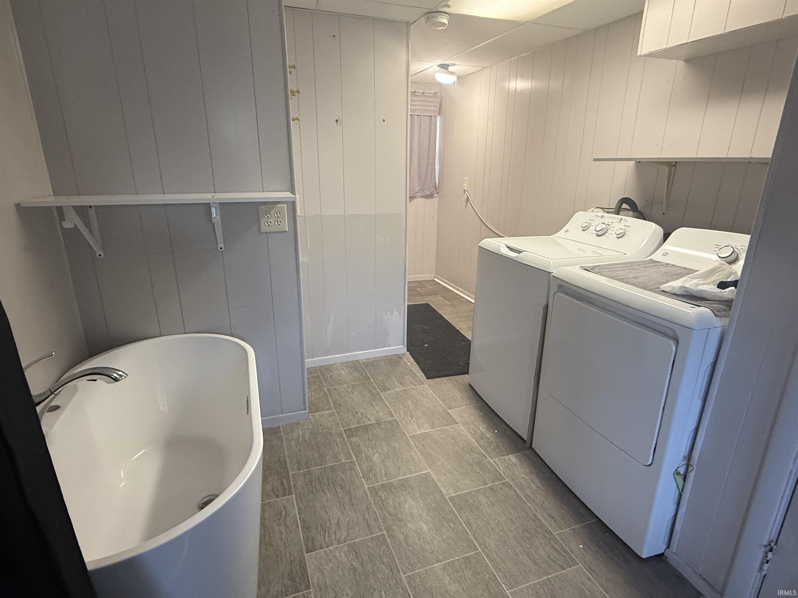 330 16th Street Logansport, IN 46947 - Photo 6 of 7