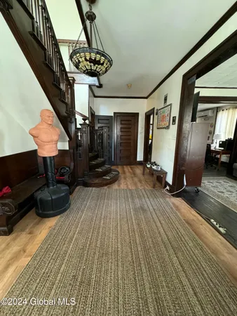 $299,900 | 7 Collins Avenue, Troy, NY 12180