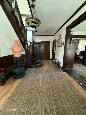 $299,900 | 7 Collins Avenue, Troy, NY 12180