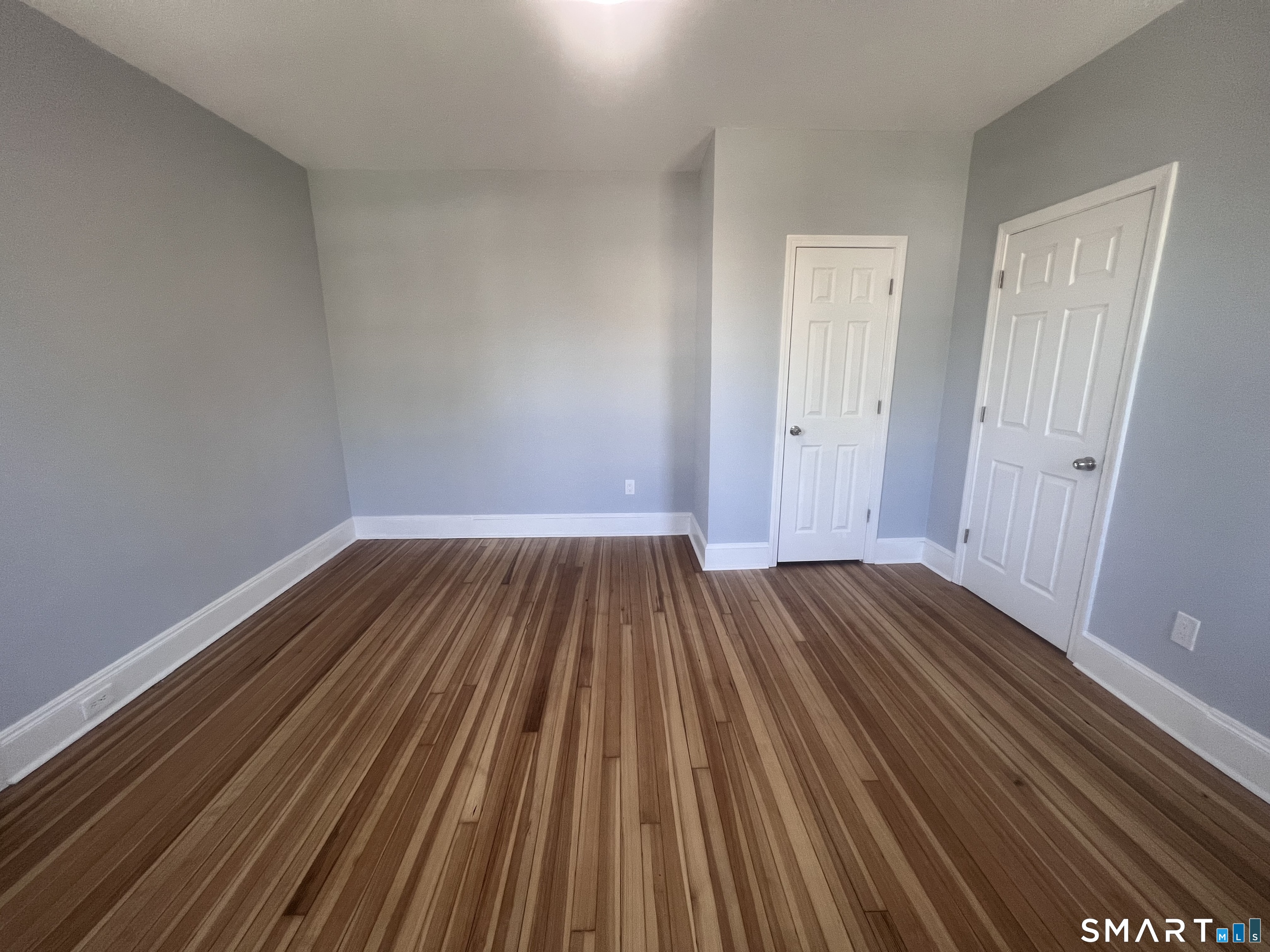 333 Ridgefield Avenue Bridgeport, CT 06610 - Photo 5 of 17 BEDROOM 1