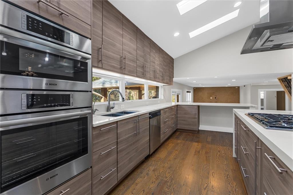 2116 Strasburg Court Atlanta, GA 30338 - Photo 8 of 59