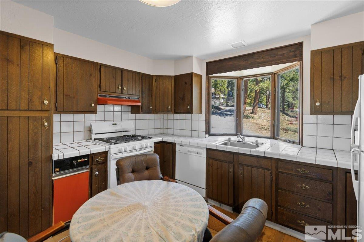 965 Tyner Way Incline Village, NV 89451 - Photo 14 of 40 Photo 14