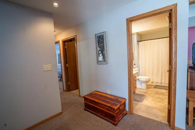 $350,000 | 210 8th Avenue Northwest, Plainview, MN 55964