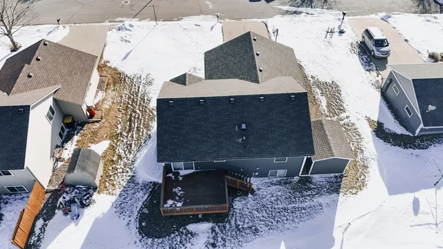 $350,000 | 210 8th Avenue Northwest, Plainview, MN 55964