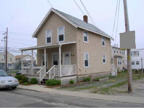 22 I Street Hampton, NH 03842 - Photo 1 of 5 Gallery Image 1
