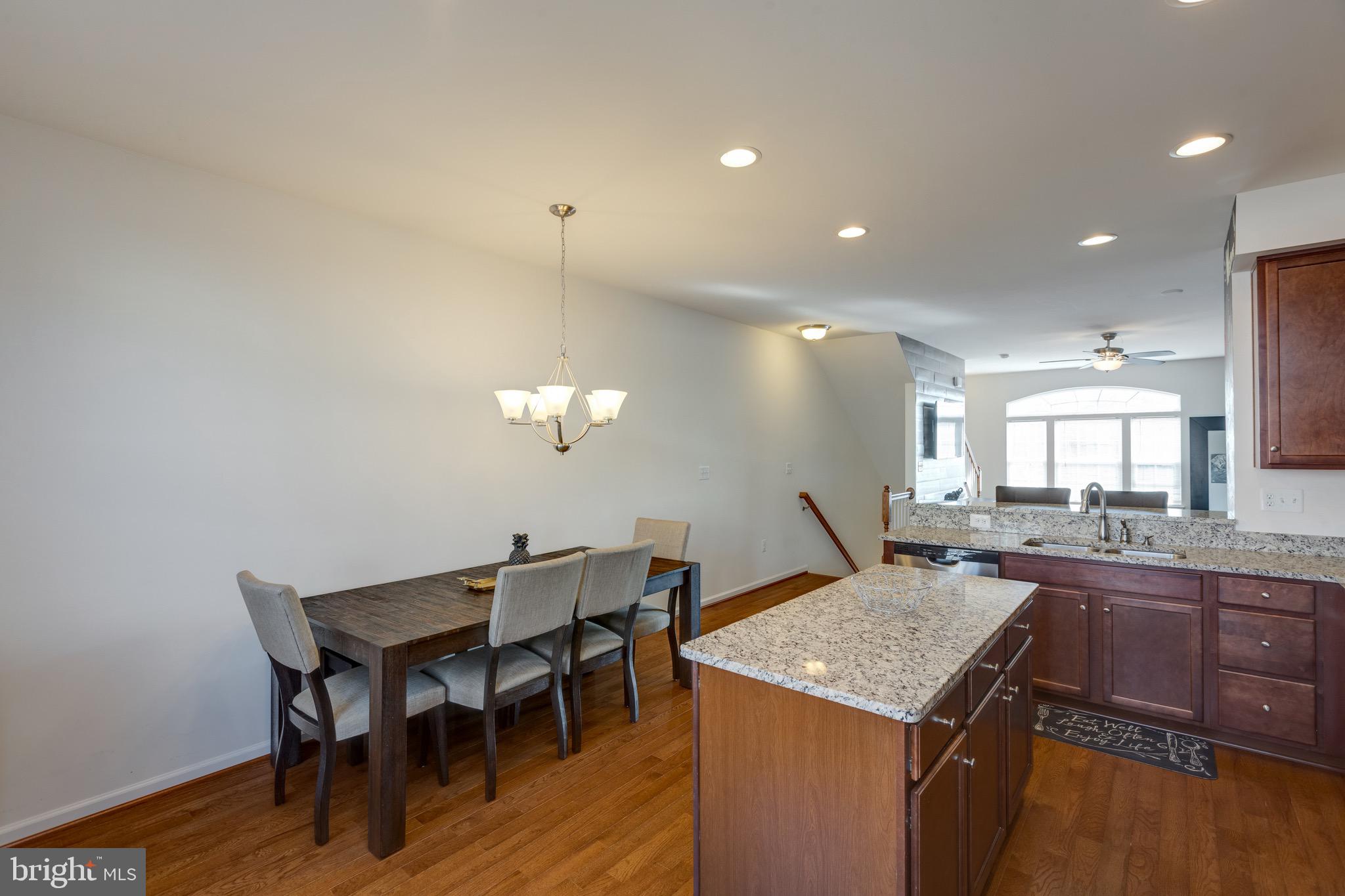 1736 Featherstone Road Woodbridge, VA 22191 - Photo 14 of 34 Gallery Image 14