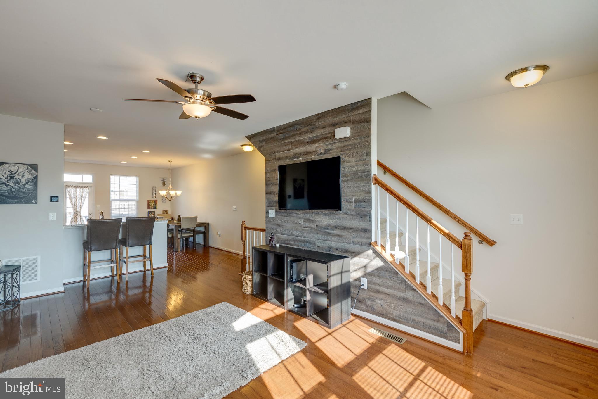 1736 Featherstone Road Woodbridge, VA 22191 - Photo 21 of 34 Gallery Image 21