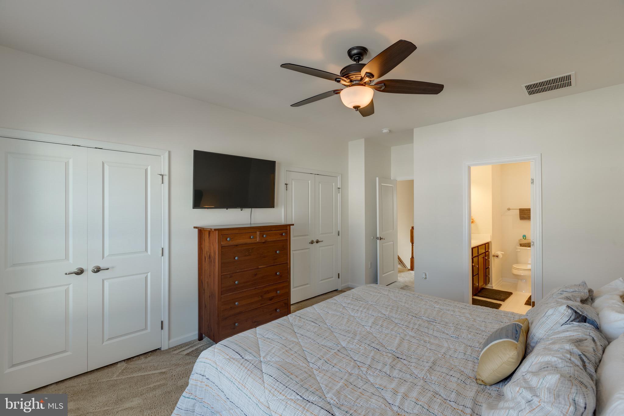1736 Featherstone Road Woodbridge, VA 22191 - Photo 24 of 34 Gallery Image 24