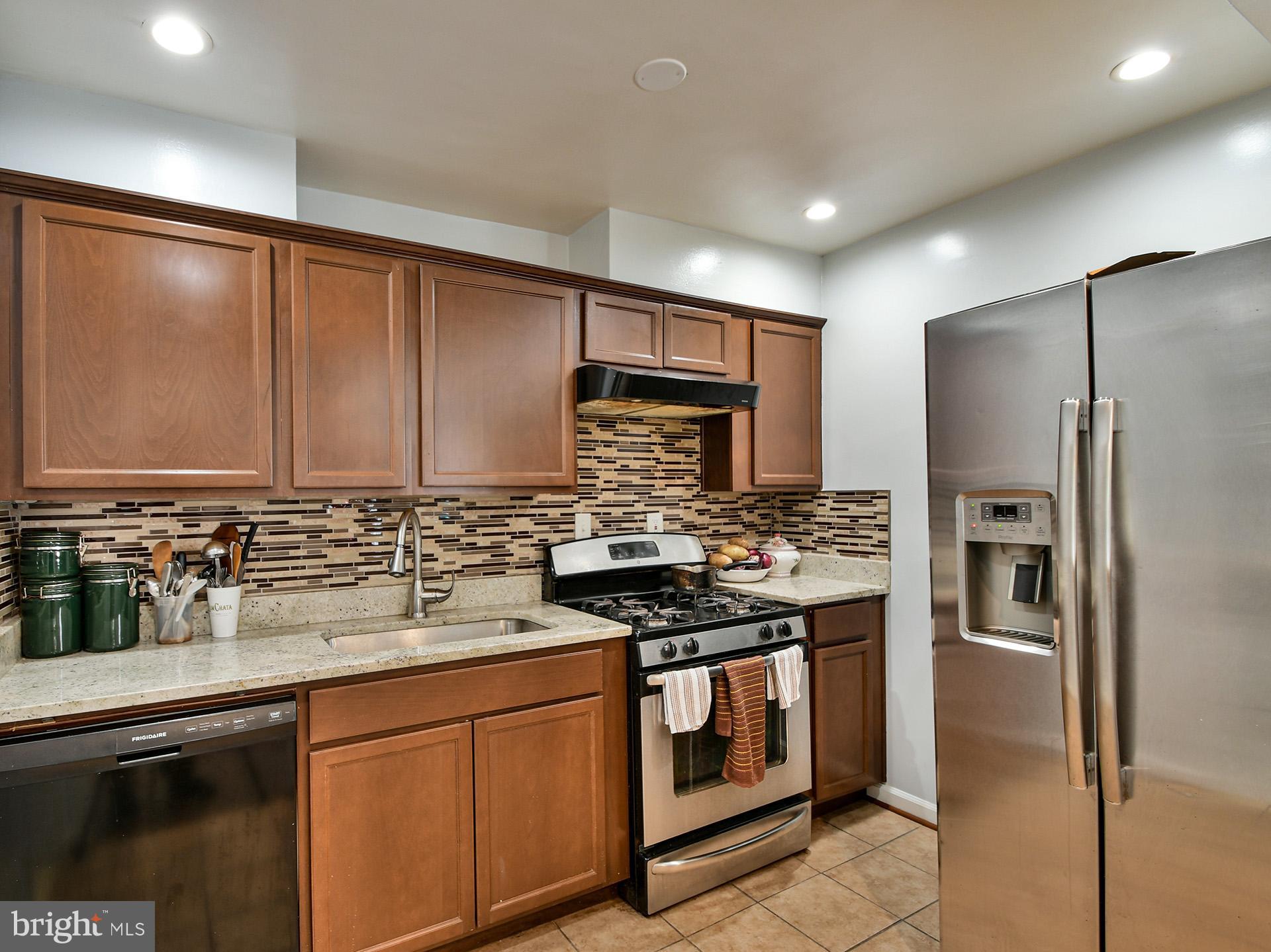 8407 Navahoe Drive Silver Spring, MD 20903 - Photo 8 of 33 Gallery Image 8