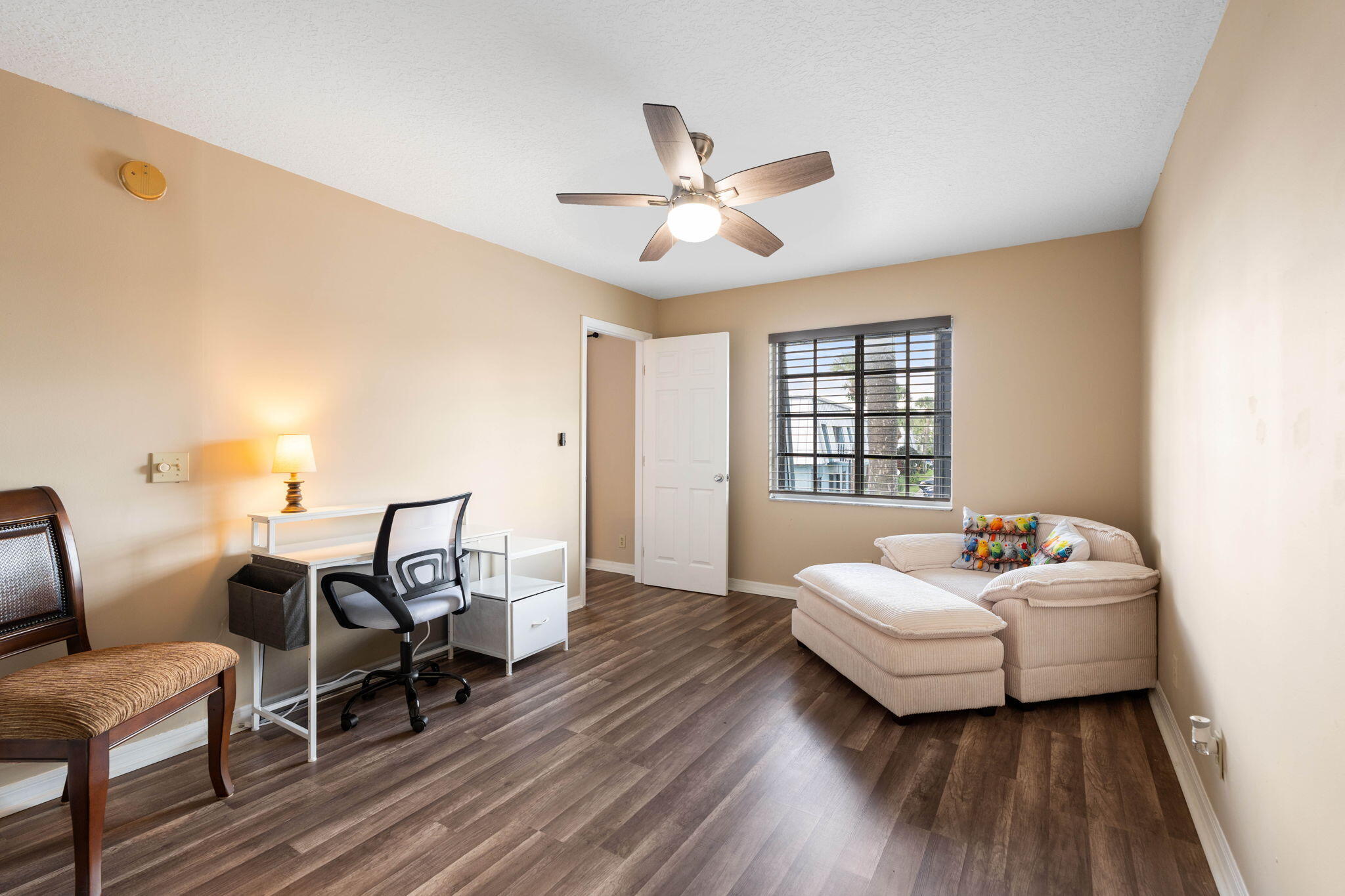 950 South Kanner Highway, Unit E24 Stuart, FL 34994 - Photo 10 of 30 Bedroom 2