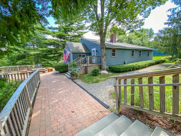 $775,000 | 15 Bears Den Road, West Dover, VT 05356