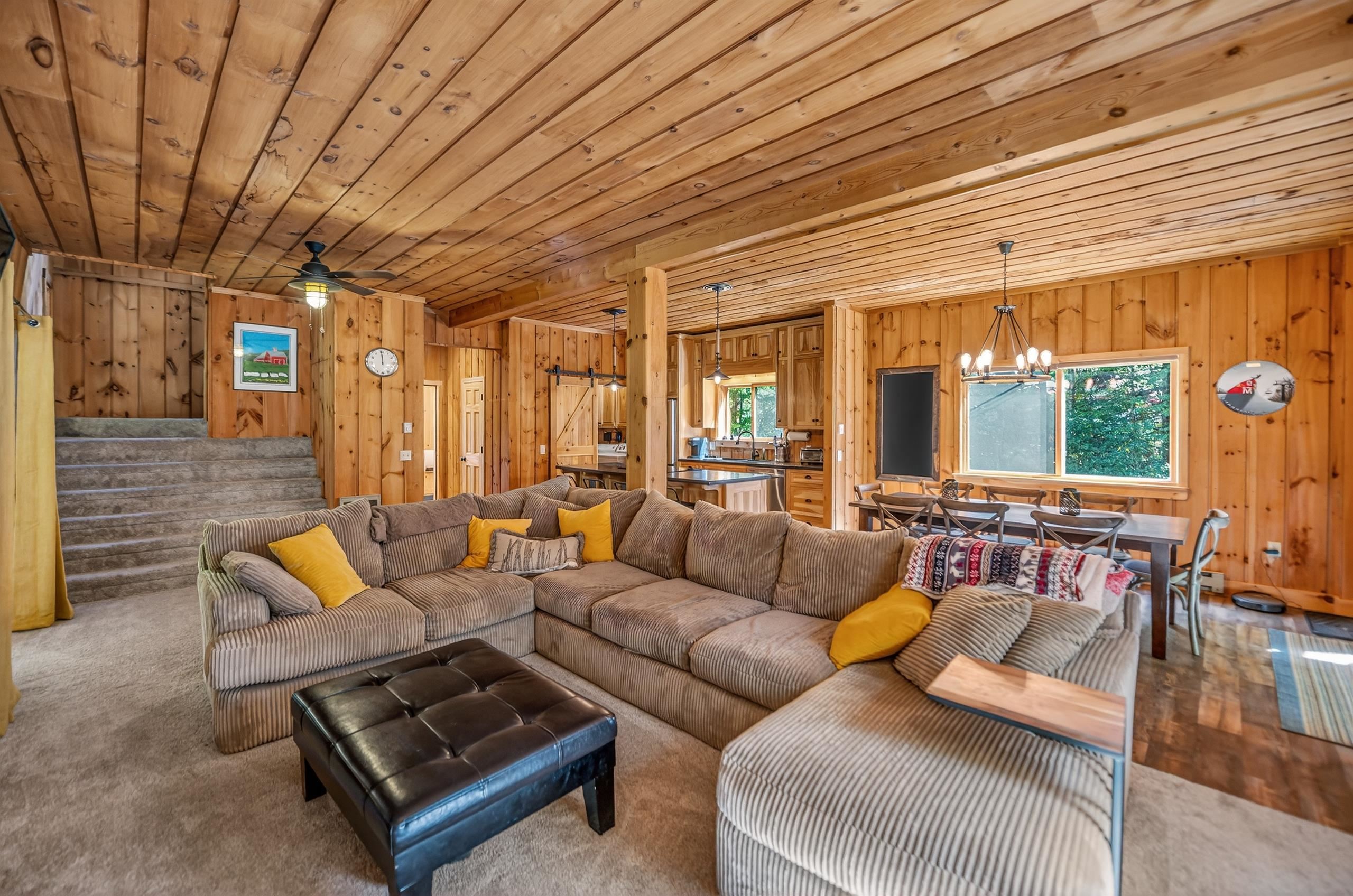 15 Bears Den Road West Dover, VT 05356 - Photo 5 of 36