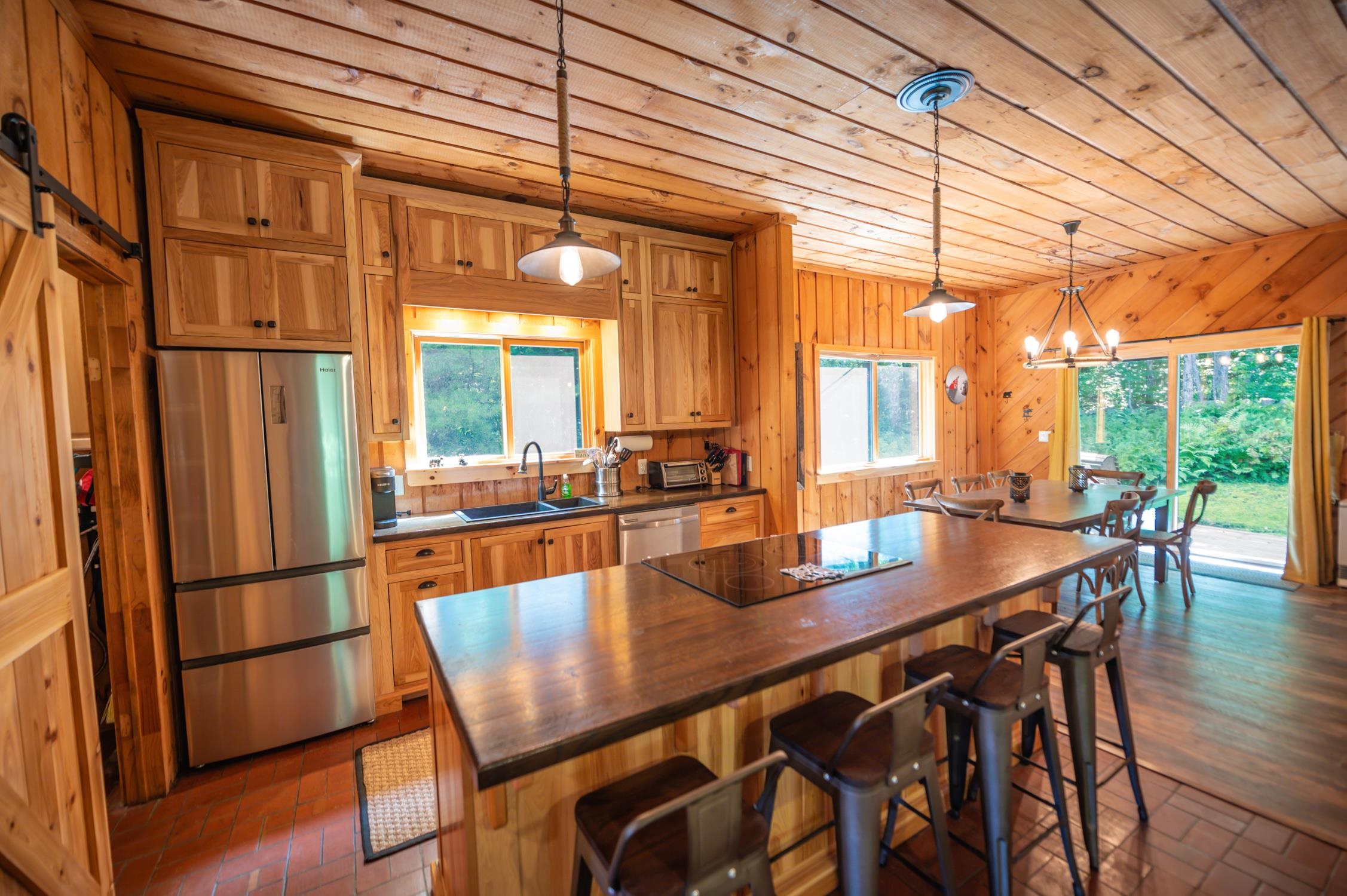 15 Bears Den Road West Dover, VT 05356 - Photo 8 of 36