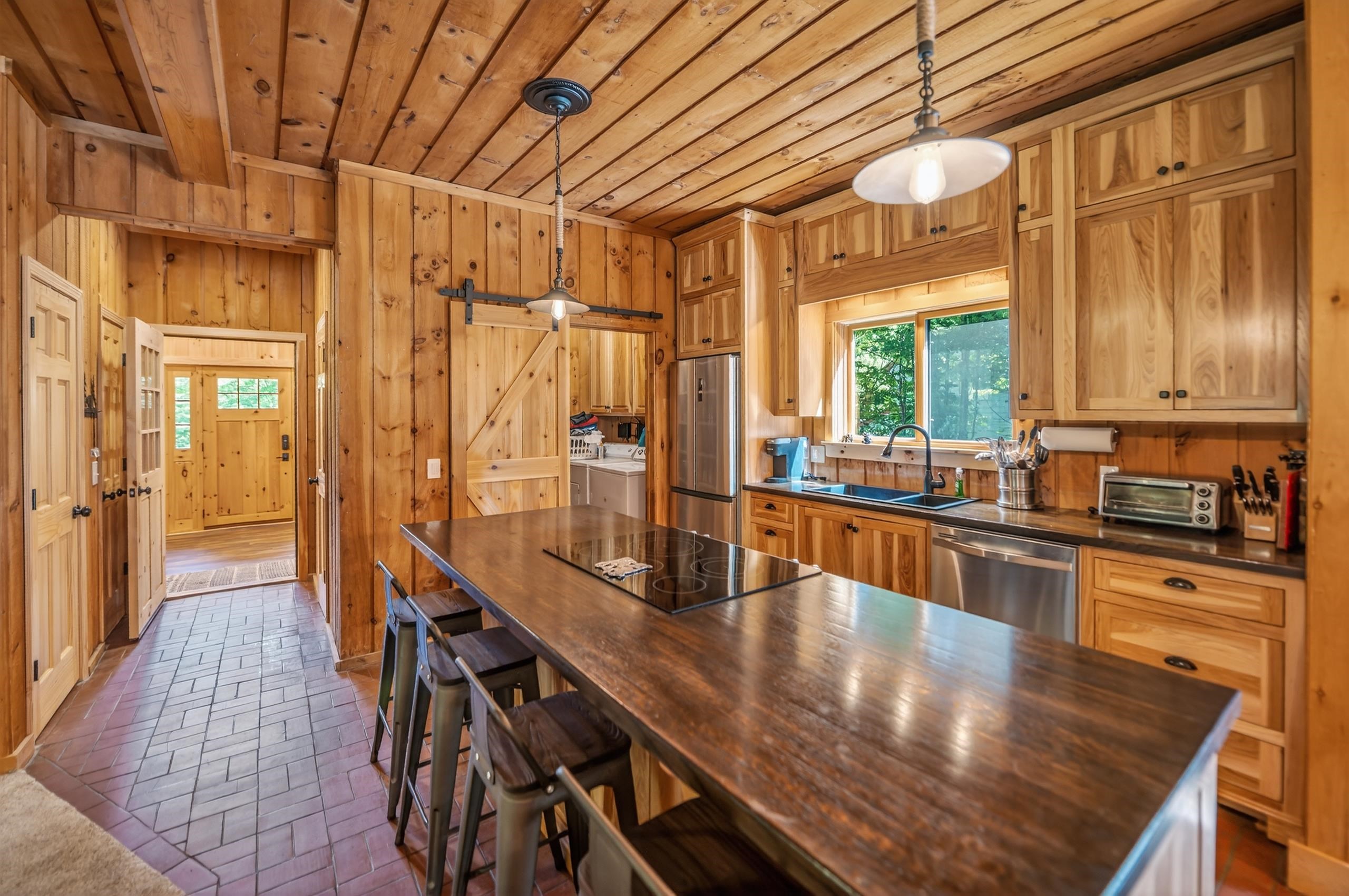 15 Bears Den Road West Dover, VT 05356 - Photo 9 of 36