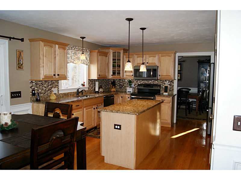 12 Harding Street Cumberland, RI 02864 - Photo 7 of 23 Kitchen. Eat-In-Kitchen