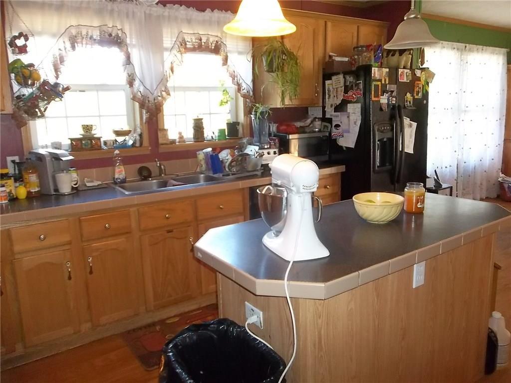 236 Washington Road Jefferson, ME 04348 - Photo 3 of 21 Kitchen