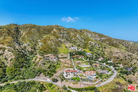 $1,195,000 | 4421 Avenida De La Encinal, Malibu, CA 90265