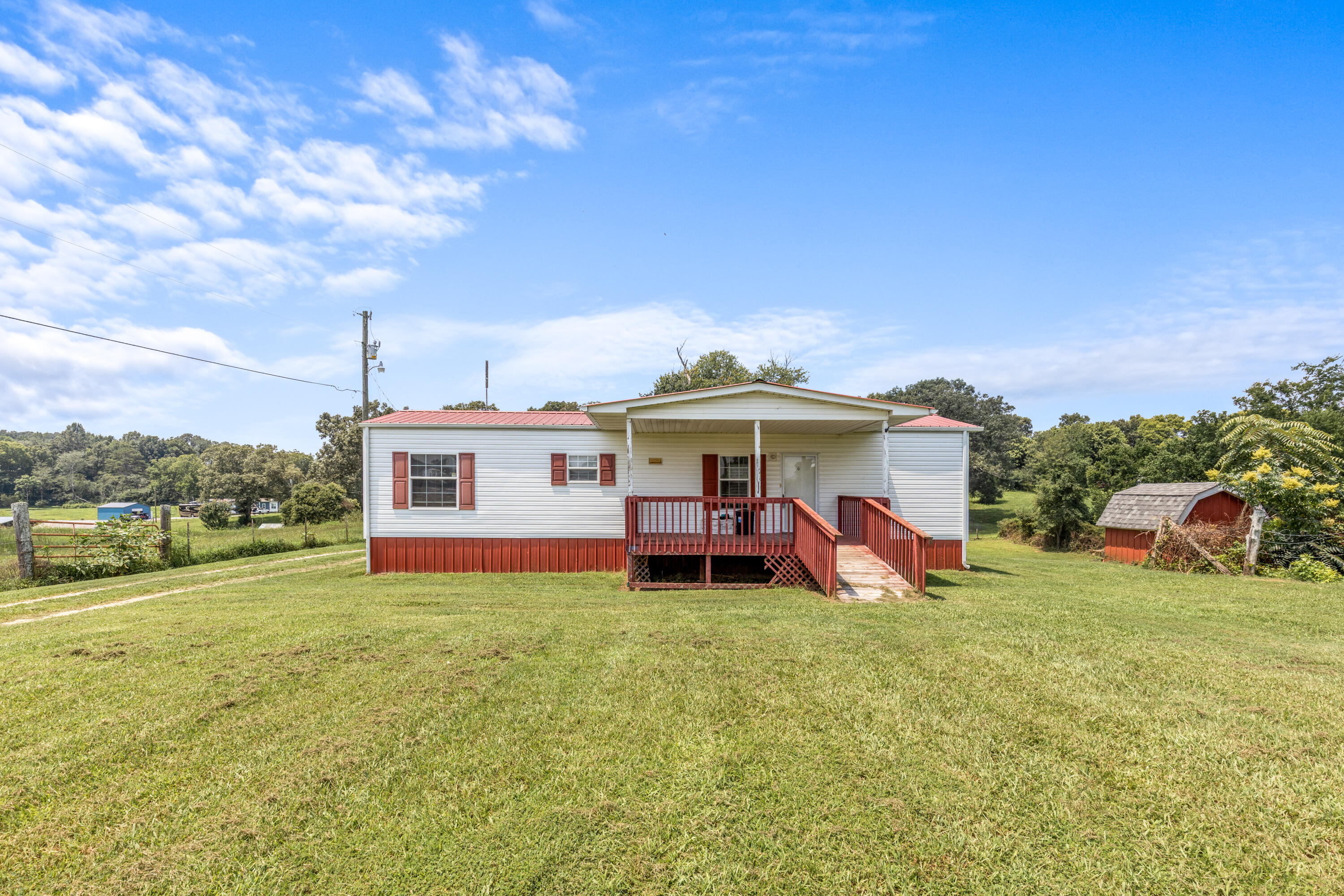 238 Burdett Road Sweetwater, TN 37874 - Photo 27 of 30 Burdett-21