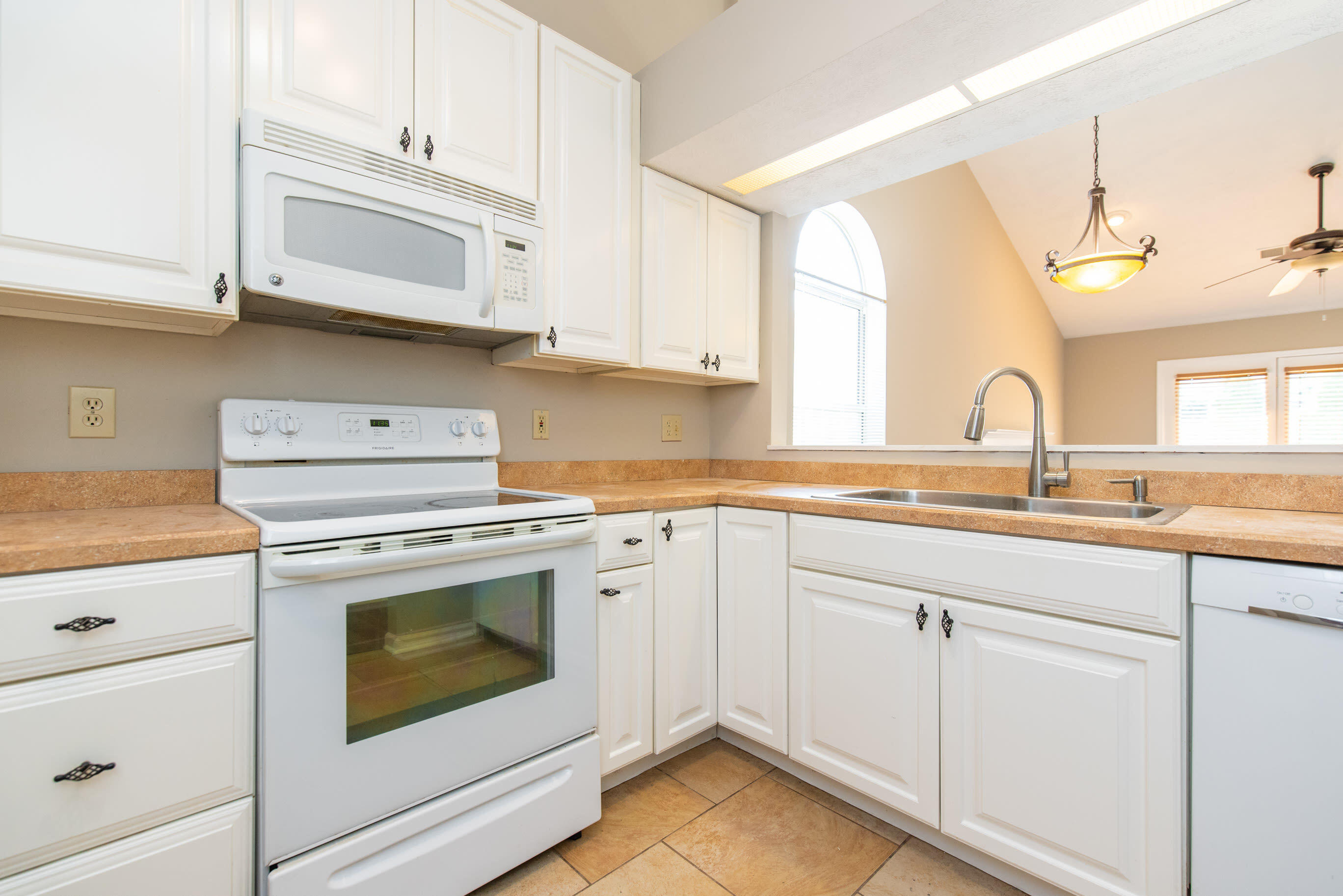 3521 Forest Spring Court Lexington, KY 40509 - Photo 15 of 30 20210727-3521-Forest-Spring-Ct-sims-real