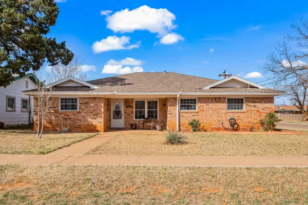 $245,000 | 1500 West Lynn Street, Slaton, TX 79364