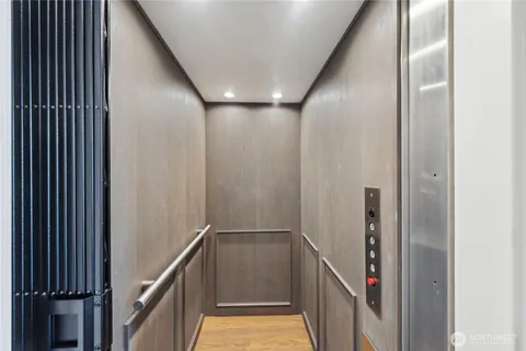 $4,750,000 | 4002 Oakes Avenue, Anacortes, WA 98221