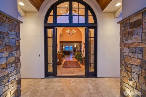 $4,750,000 | 4002 Oakes Avenue, Anacortes, WA 98221