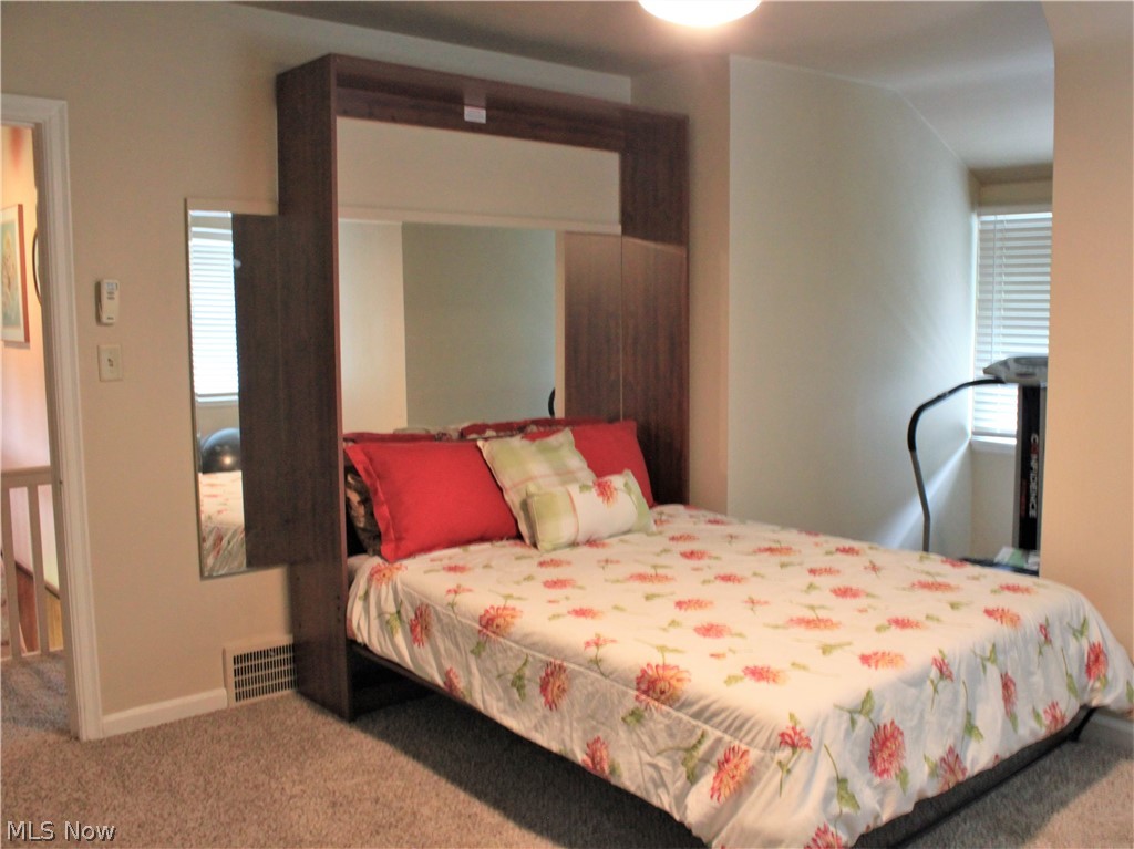 30790 Jackson Road Chagrin Falls, OH 44022 - Photo 9 of 11 Bedroom
