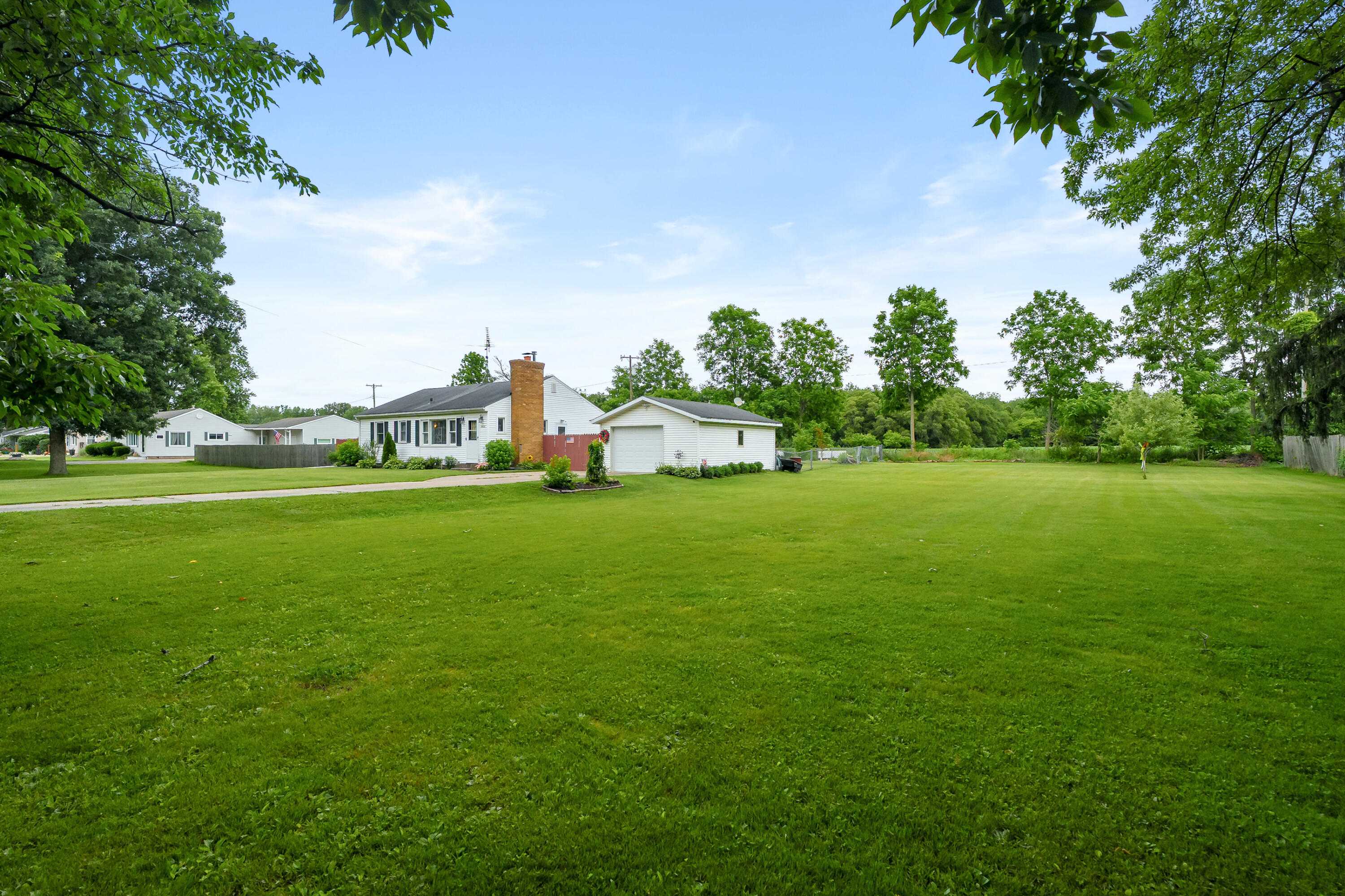 9809 South Sprinkle Road Portage, MI 49002 - Photo 4 of 22 Sprinkle Rd S 9809 Portage 49002-35