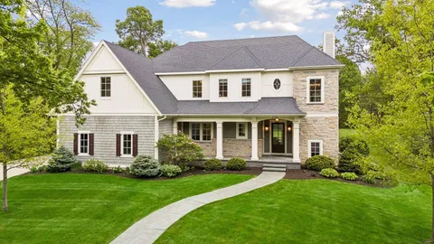 $2,350,000 | 730 Lanewood Lane North, Plymouth, MN 55447