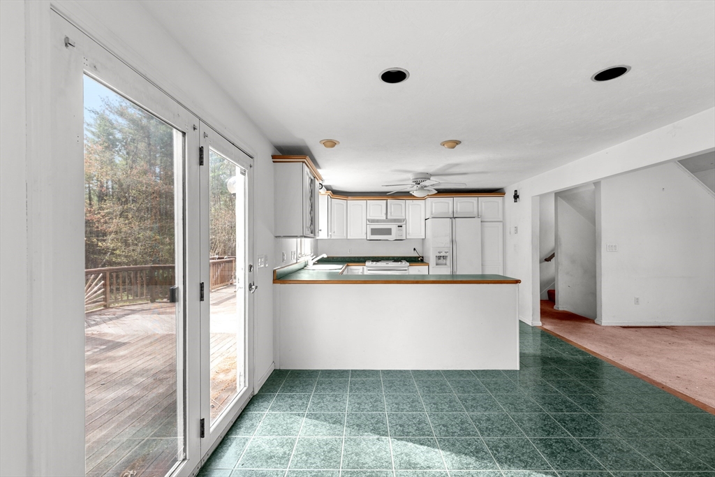 20 Dinahs Way Wareham, MA 02571 - Photo 13 of 31