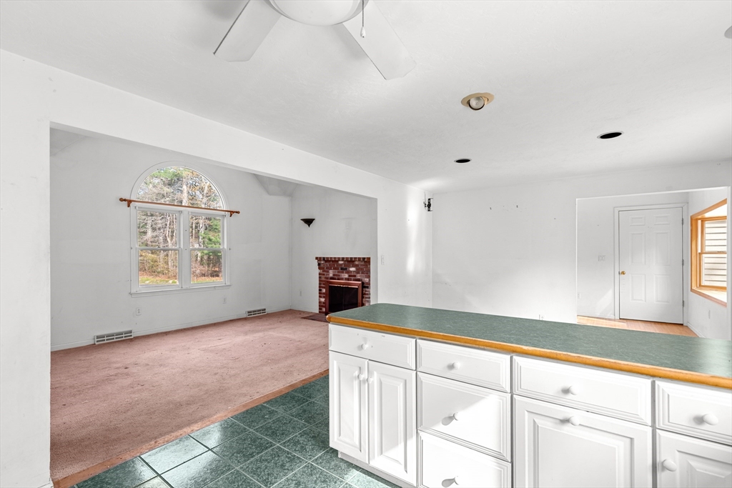 20 Dinahs Way Wareham, MA 02571 - Photo 15 of 31