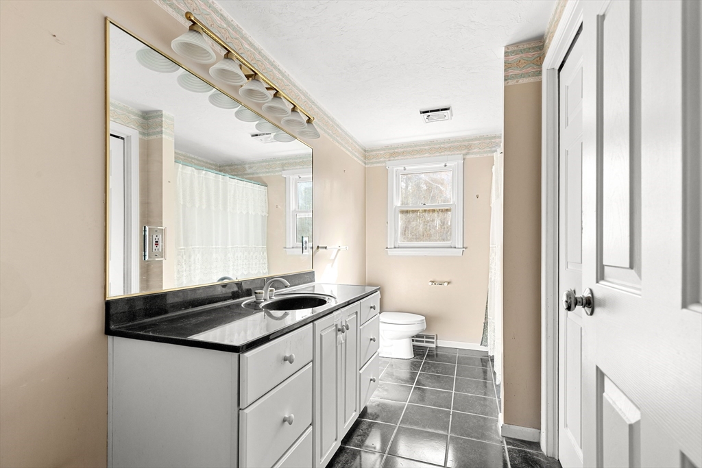 20 Dinahs Way Wareham, MA 02571 - Photo 18 of 31