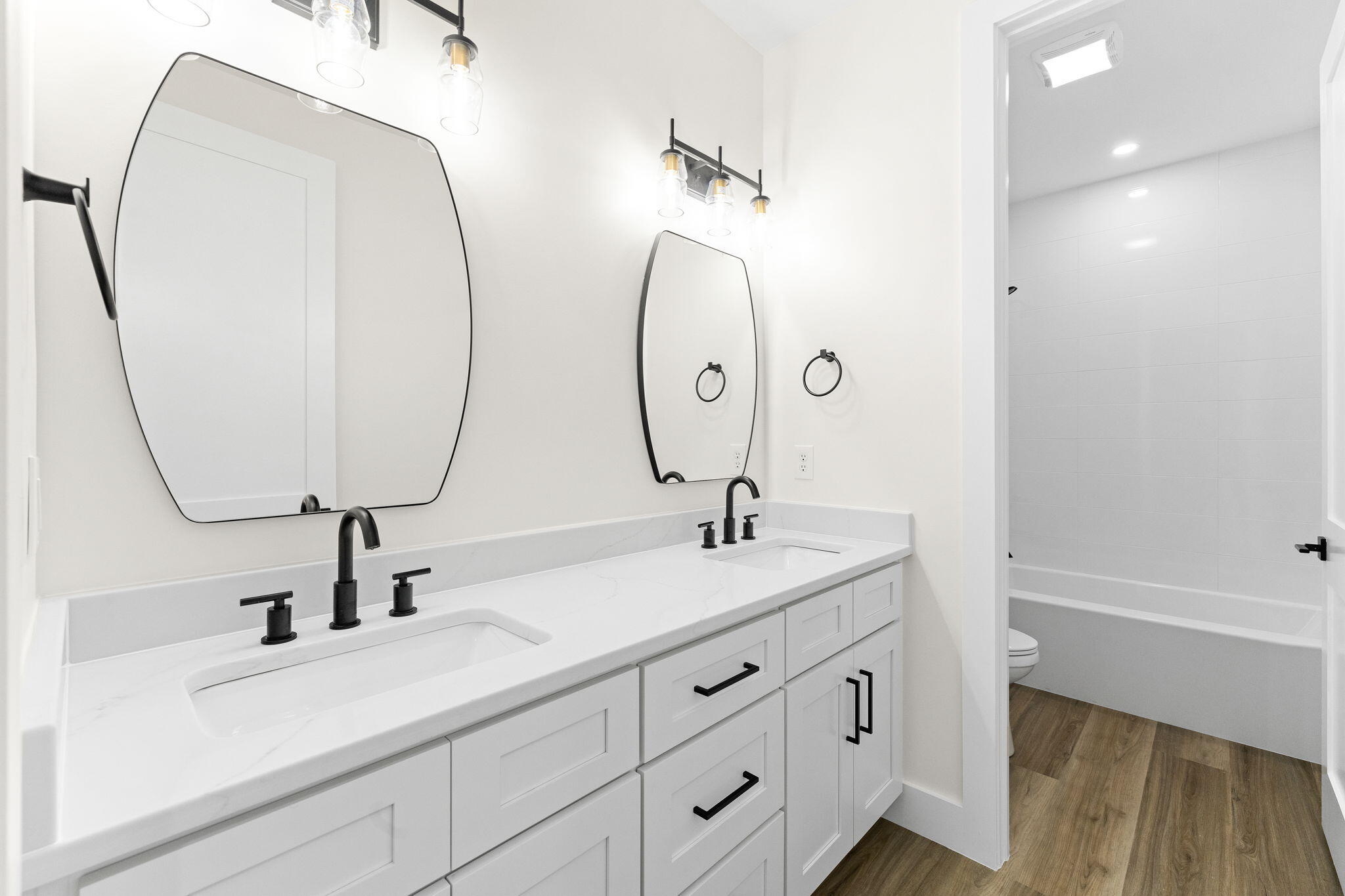 22 Georgie Street Point Washington, FL 32459 - Photo 38 of 57 a bathroom with a sink and a mirror