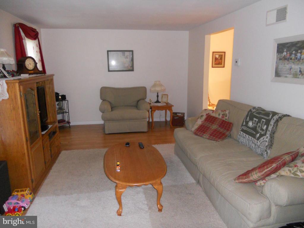 3542 Bossler Road Elizabethtown, PA 17022 - Photo 2 of 15 Gallery Image 2