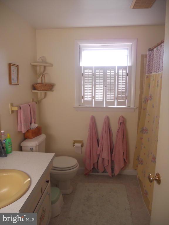 3542 Bossler Road Elizabethtown, PA 17022 - Photo 8 of 15 Gallery Image 8